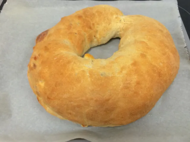 Gefüllter Brotkranz (Kenwwod Cooking Chef-Rezept)