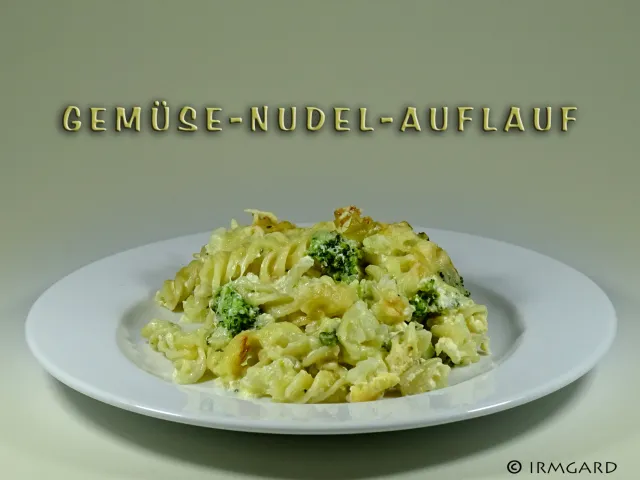 Gemüse-Nudel-Auflauf