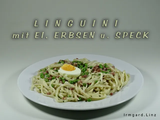 Linguini mit Ei, Erbsen und Speck