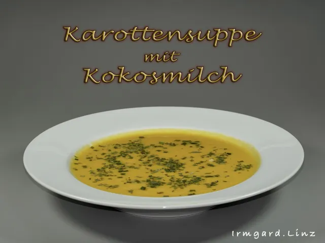 Karottensuppe mit Kokosmilch