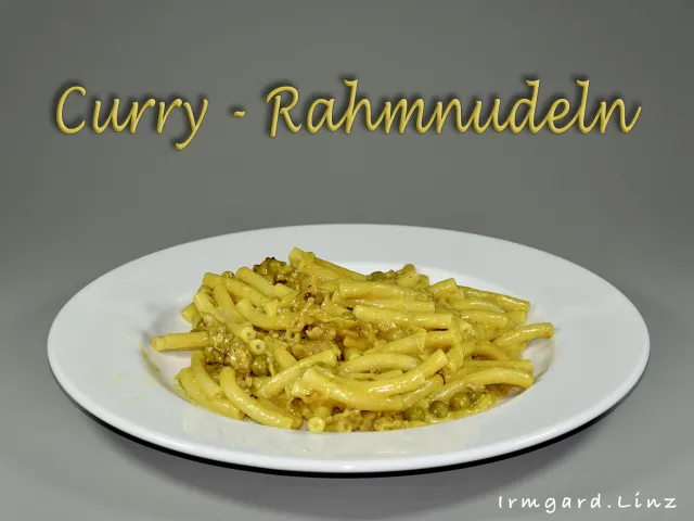 Curry-Rahmnudeln