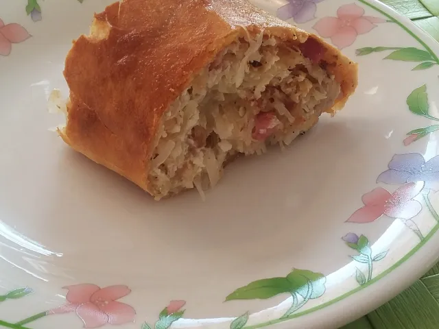 Deftiger Krautstrudel