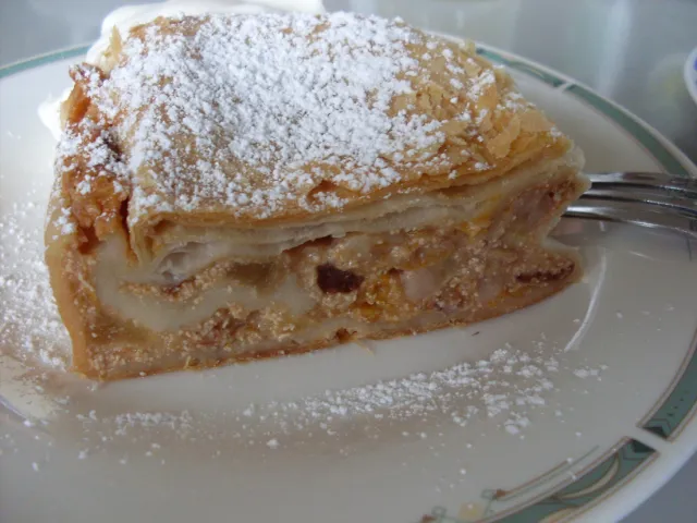 Früchtestrudel