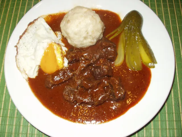 Herrengulasch