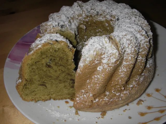 Kürbiskernölguglhupf