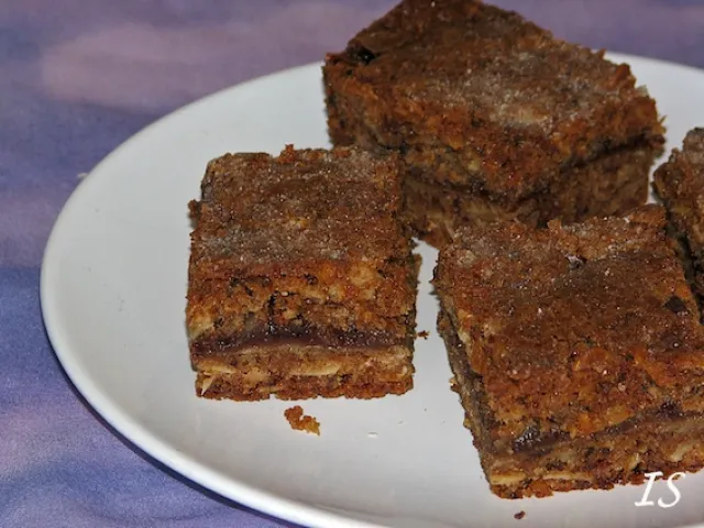 Kuchen nach Linzer Art