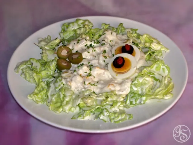 Exotischer Geflügelsalat