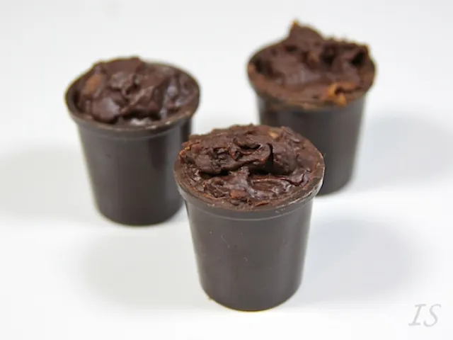 Schokotöpfchen mit Kumquatfüllung