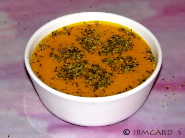 Kürbissuppe mit Curry