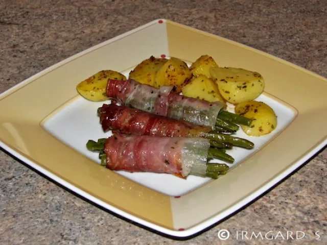 Fisolen im Speckmantel