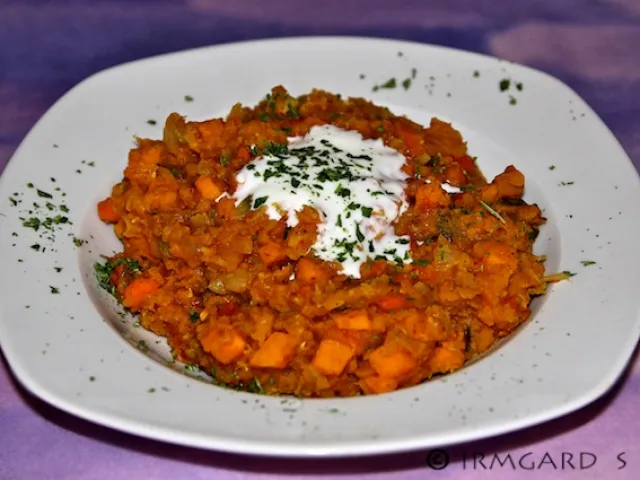 Indisches Linsencurry