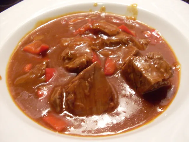 Rind - Paprika - Gulasch