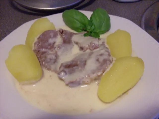 Tafelspitz mit Meerrettichsahne - Sauce