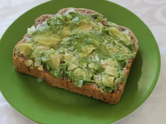 Avocado-Brot
