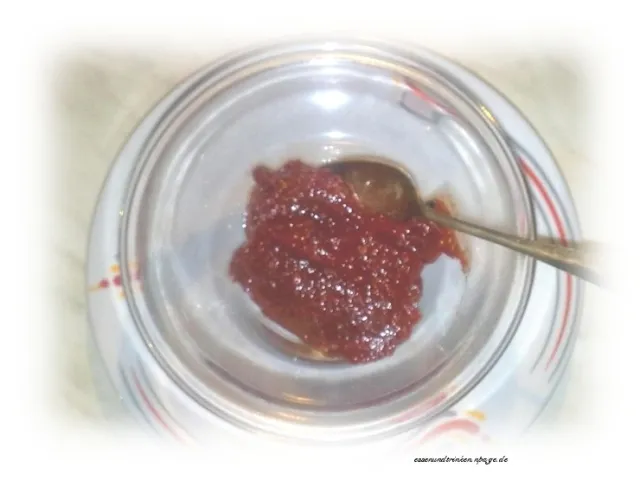 Scharfe Paprikapasta nach ungarischen Rezept