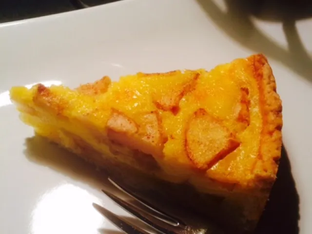 Birnenkuchen mit Vanilleguss