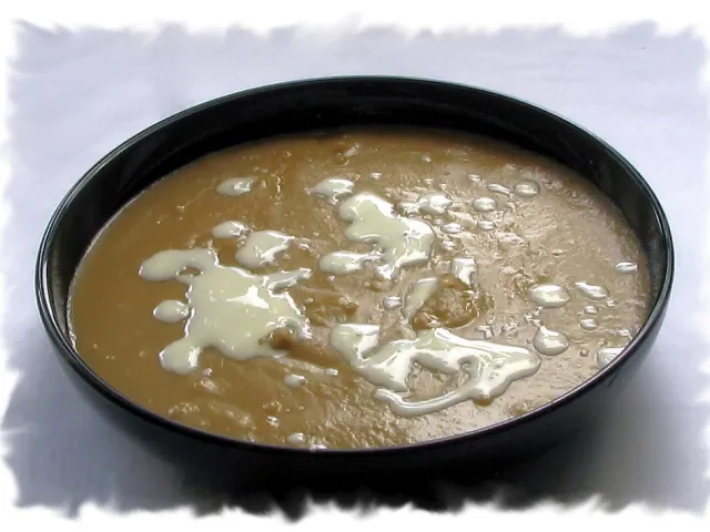 Bohnensuppe mit Steinpilzen