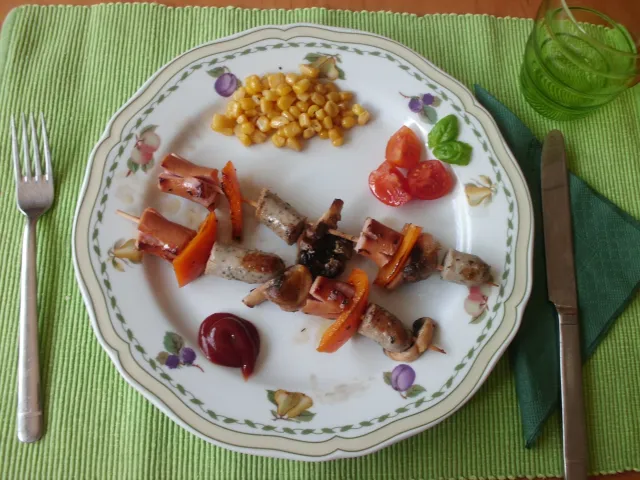 Grillspieße mit Tsatsiki