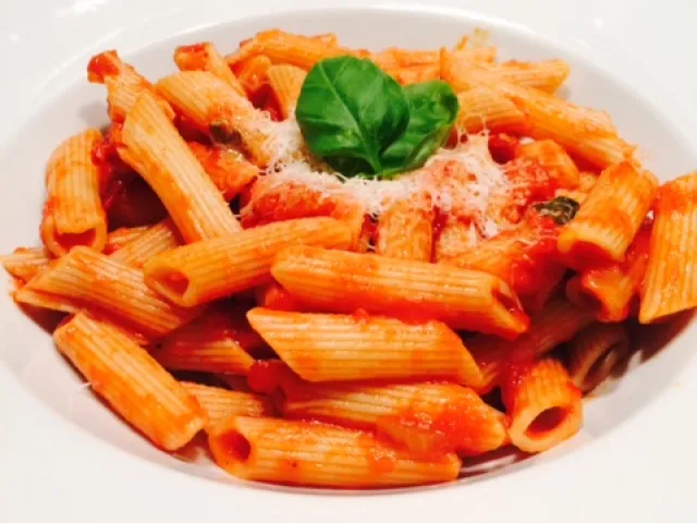 DINKEL PENNE all Arrabbiata