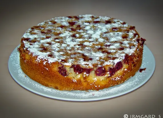 Zitronen-Kirschkuchen