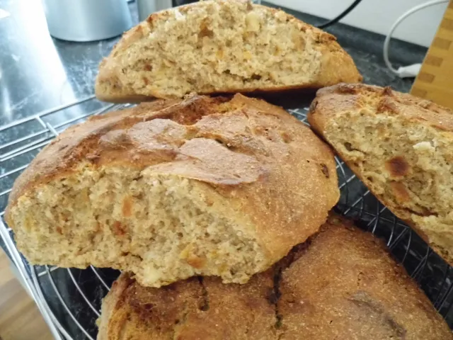 Dinkelvollkornzwiebelbrot