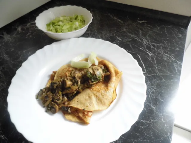 Mehrkornpfannkuchen mit Champignons