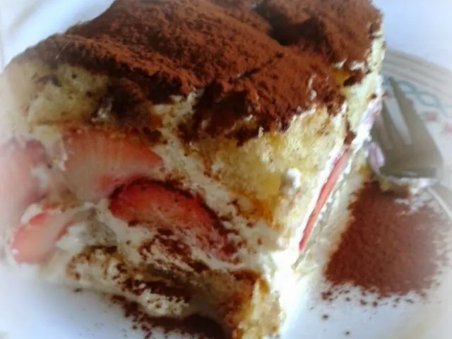 Leichtes Erdbeertiramisu