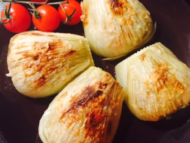 Geschmorter Fenchel in Weißwein