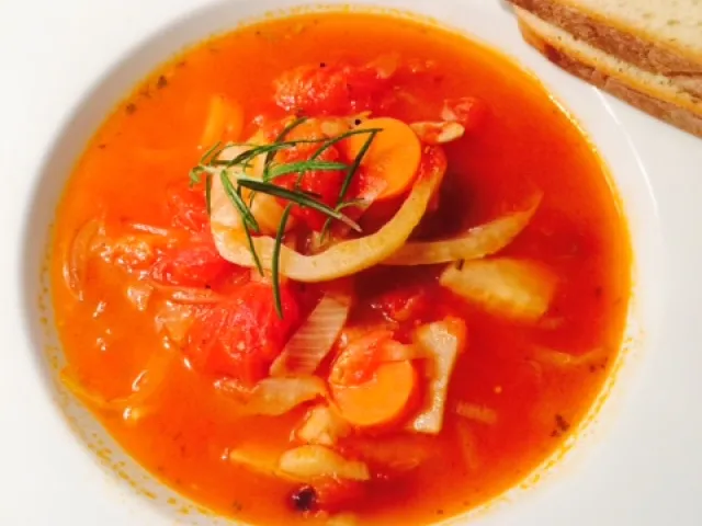 Gemüsesuppe ( Restlküche)