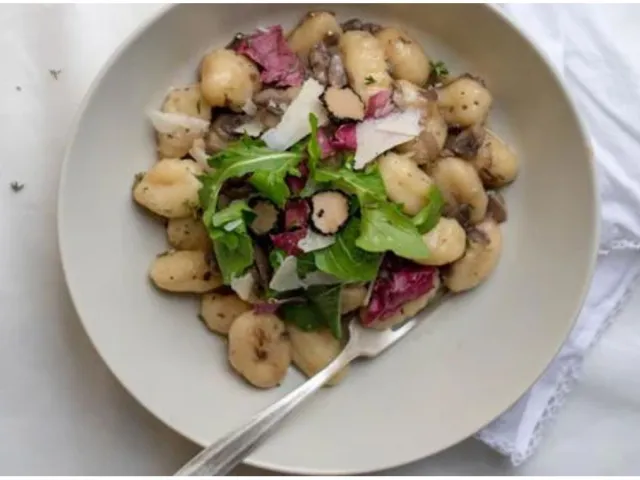 Gnocchi mit gesunder Trüffel-Champignon-Sauce