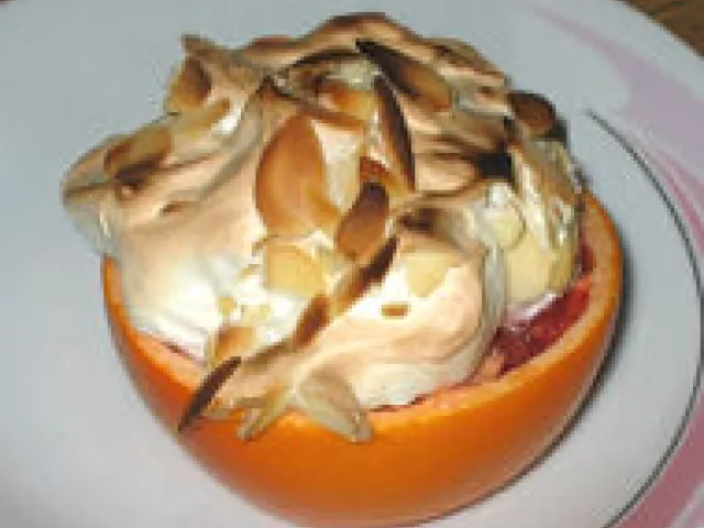 Grapefruit mit Mandelbaiser 