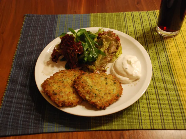 Hirselaibchen mit griechischem Joghurt