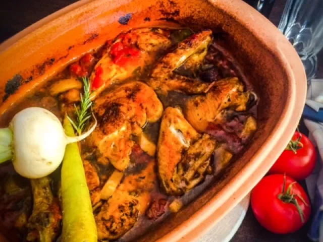 Hühncheneintopf mit Mairüben