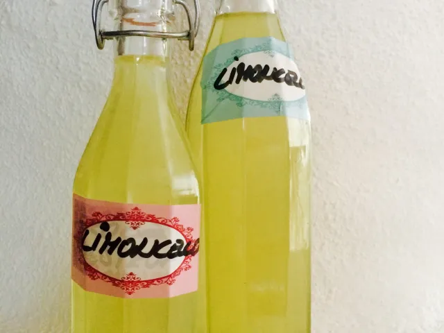 Selbstgemachter Limoncello