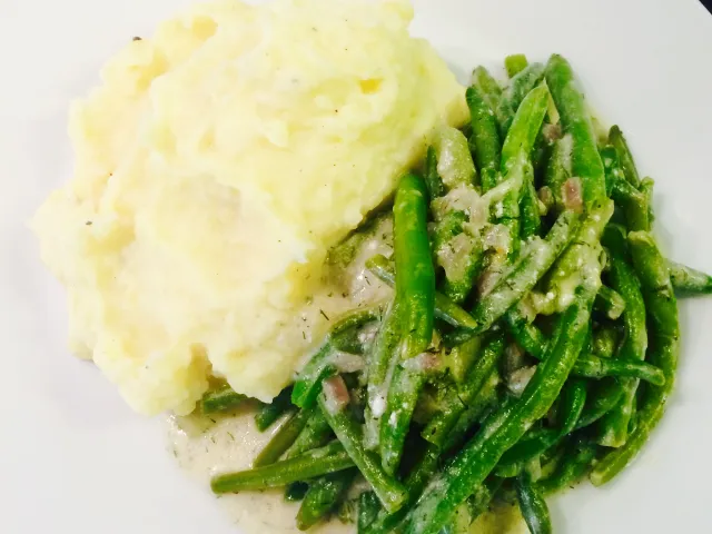 Fisolen in Rahmsauce 