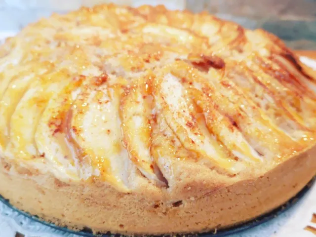 Aprikotierter Apfelkuchen (vegan)