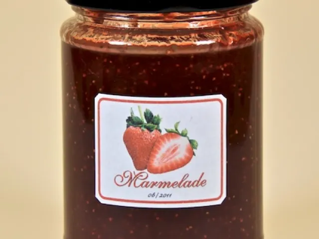 Erdbeer-Kokos-Marmelade