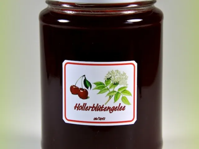 Kirsch-Hollerblütengelee