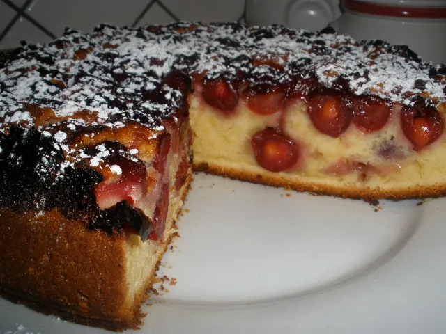 Versunkener Kirschkuchen mit Eierlikör