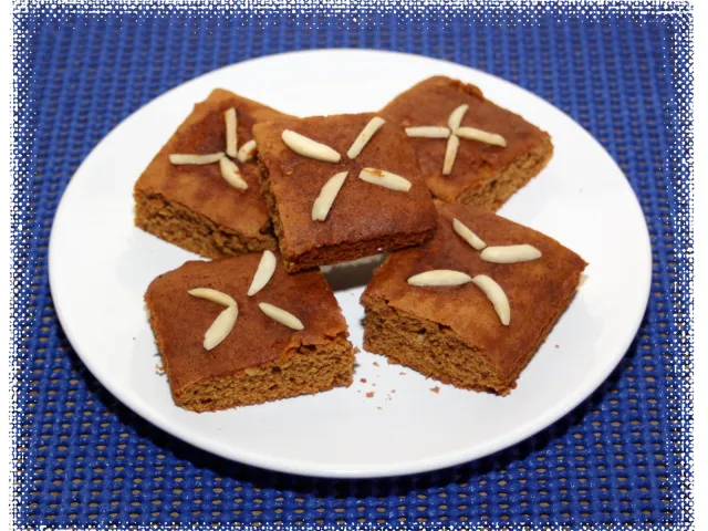 Lebkuchen mit Mandeln