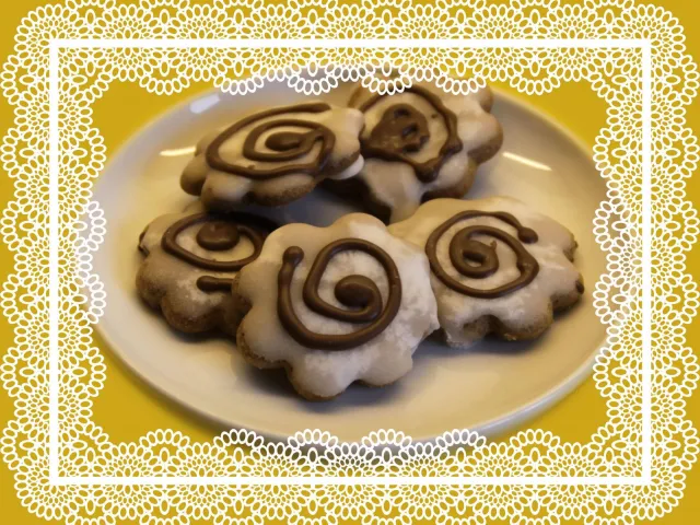 Lebkuchen mit Zitronenglasur
