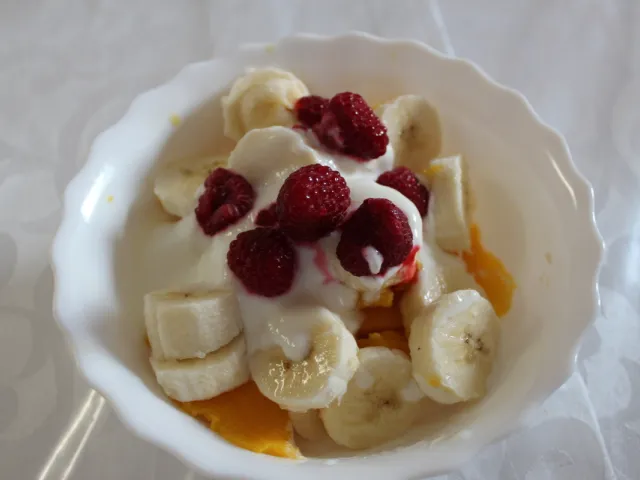 Mangosalat mit Banane