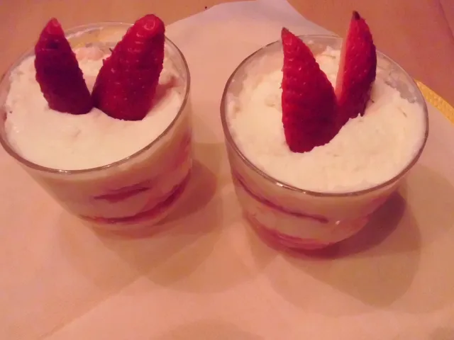 Mascarpone - Erdbeer - Dessert