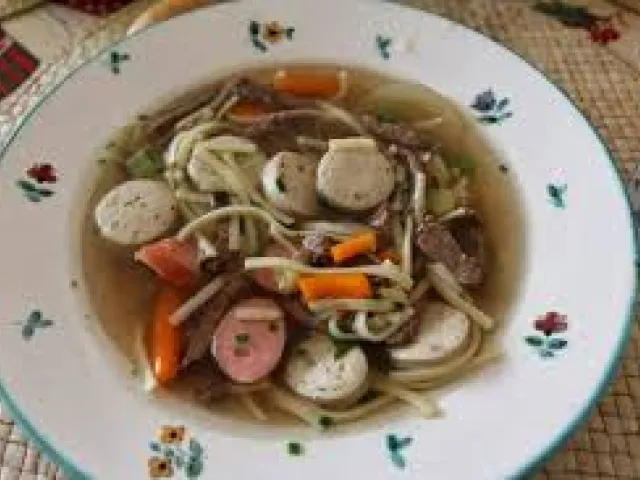 Salzburger Mettensuppe