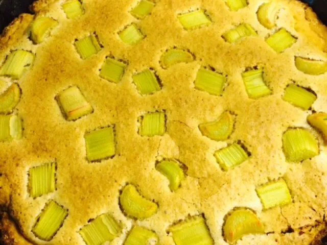 Rhabarber TARTE mit Mandeln+Zimt
