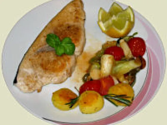 Schwertfischsteaks mit Balsamico-Gemüse