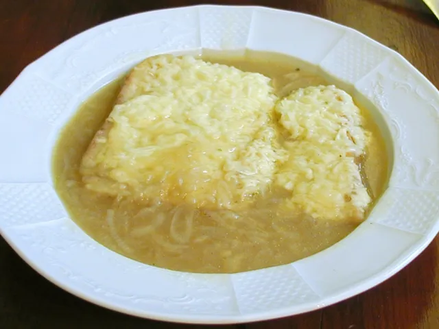 Zwiebelsuppe